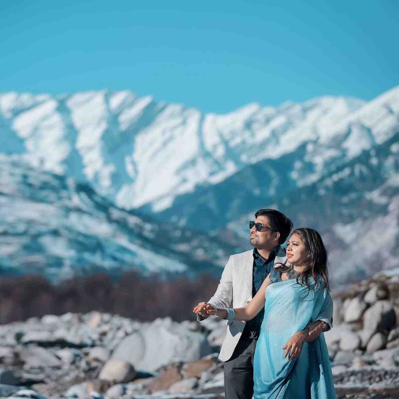 Pre-wedding couple shoot in Ghaziabad, Delhi NCR